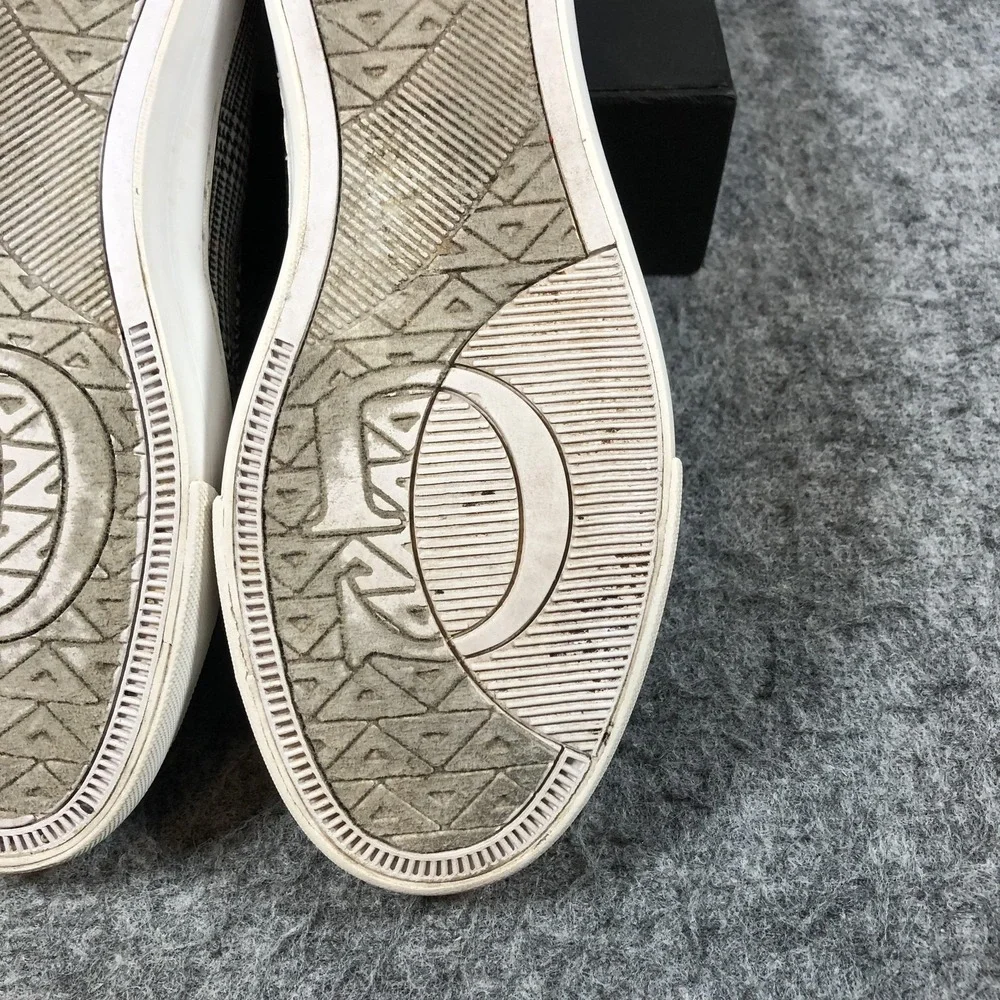 GUESS Slip On‎ Shoes Womens 8.5 Gray Plaid Textile Sneakers GFGGLADIS12